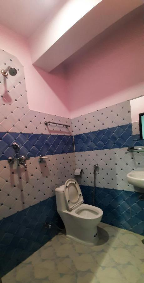 פוקהרה The Maple Inn מראה חיצוני תמונה